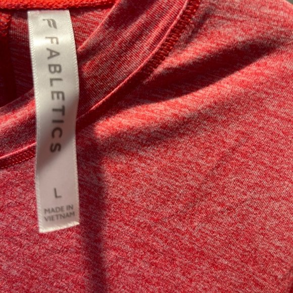 Fabletics Dry-Flex Twist Back Short-Sleeve Tee, Size L - Picture 3 of 3
